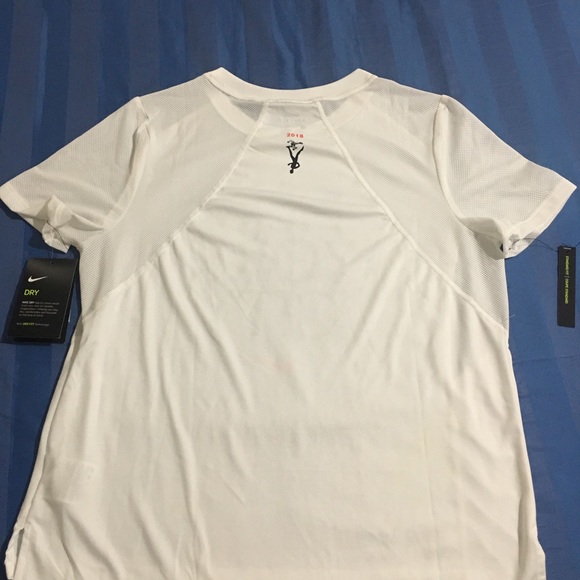 Nike Dri-Fit Top - Picture 5 of 7